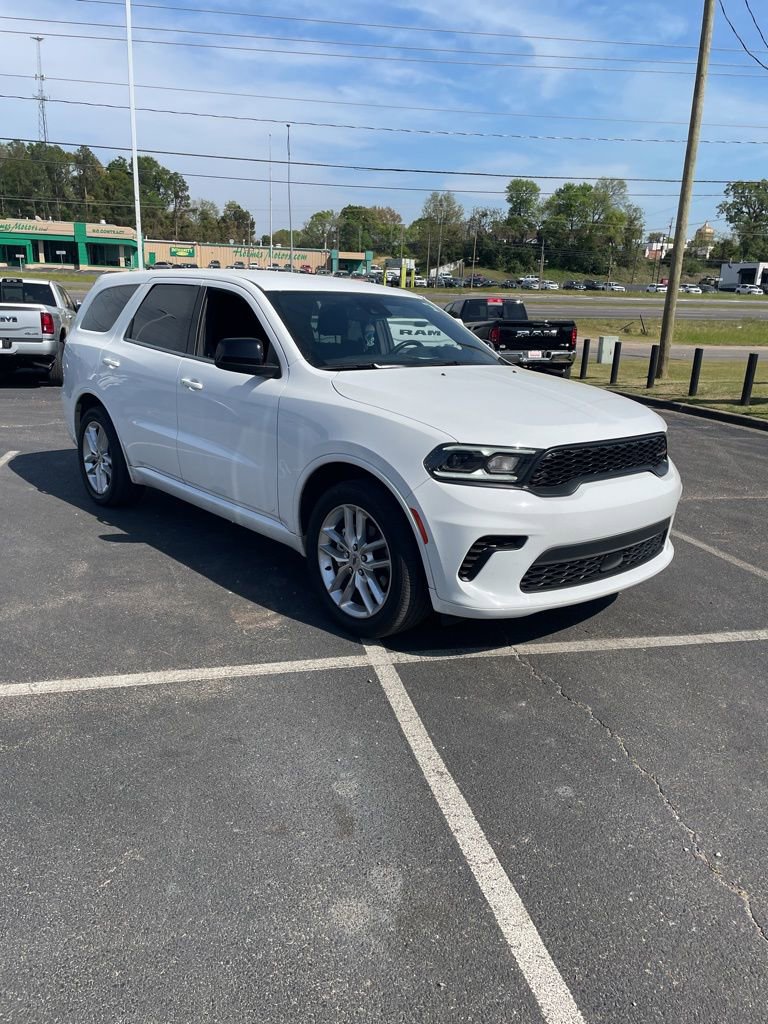 Used 2023 Dodge Durango GT image 4