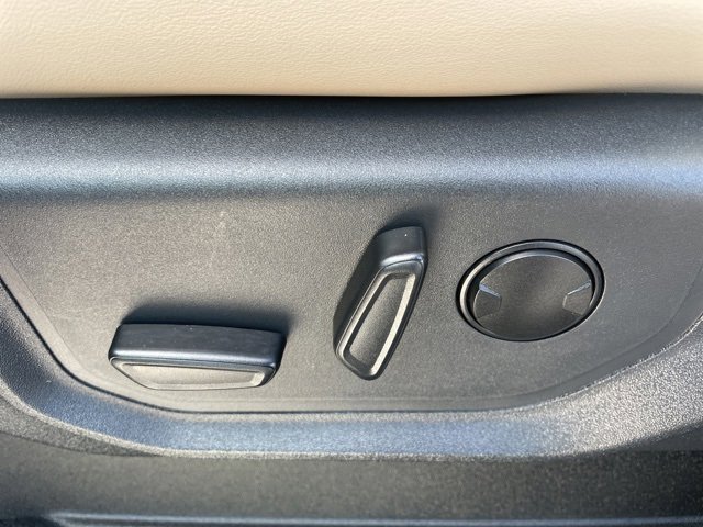 Certified 2024 Ford Expedition Max XLT image 23