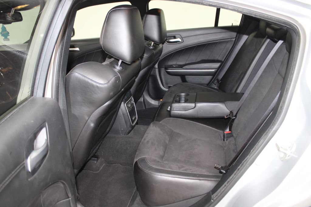 Used 2023 Dodge Charger Scat Pack w/ Dynamics Package RWD image 17