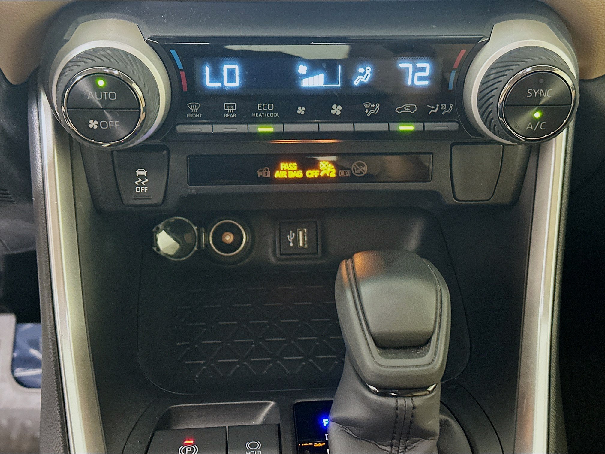 Certified 2025 Toyota RAV4 LE AWD/4WD image 22