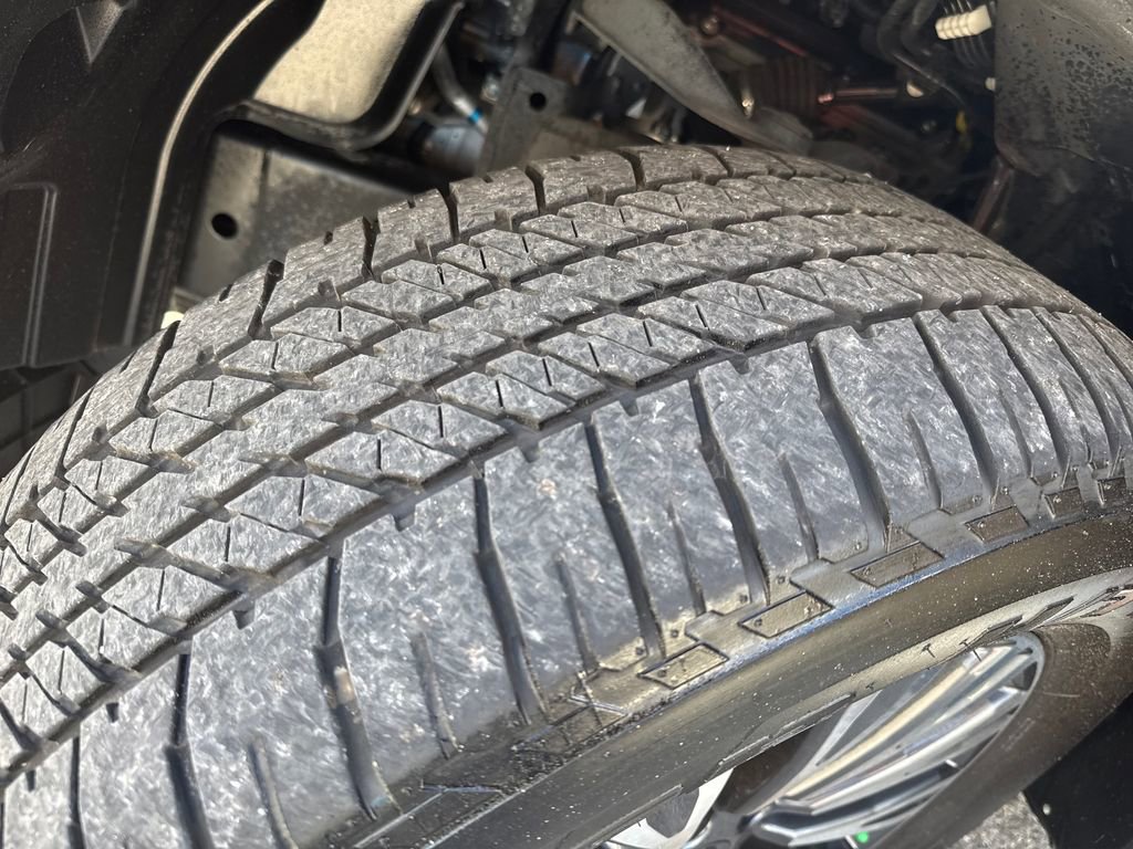 Used 2024 Nissan Armada SL w/ Midnight Edition Package image 29