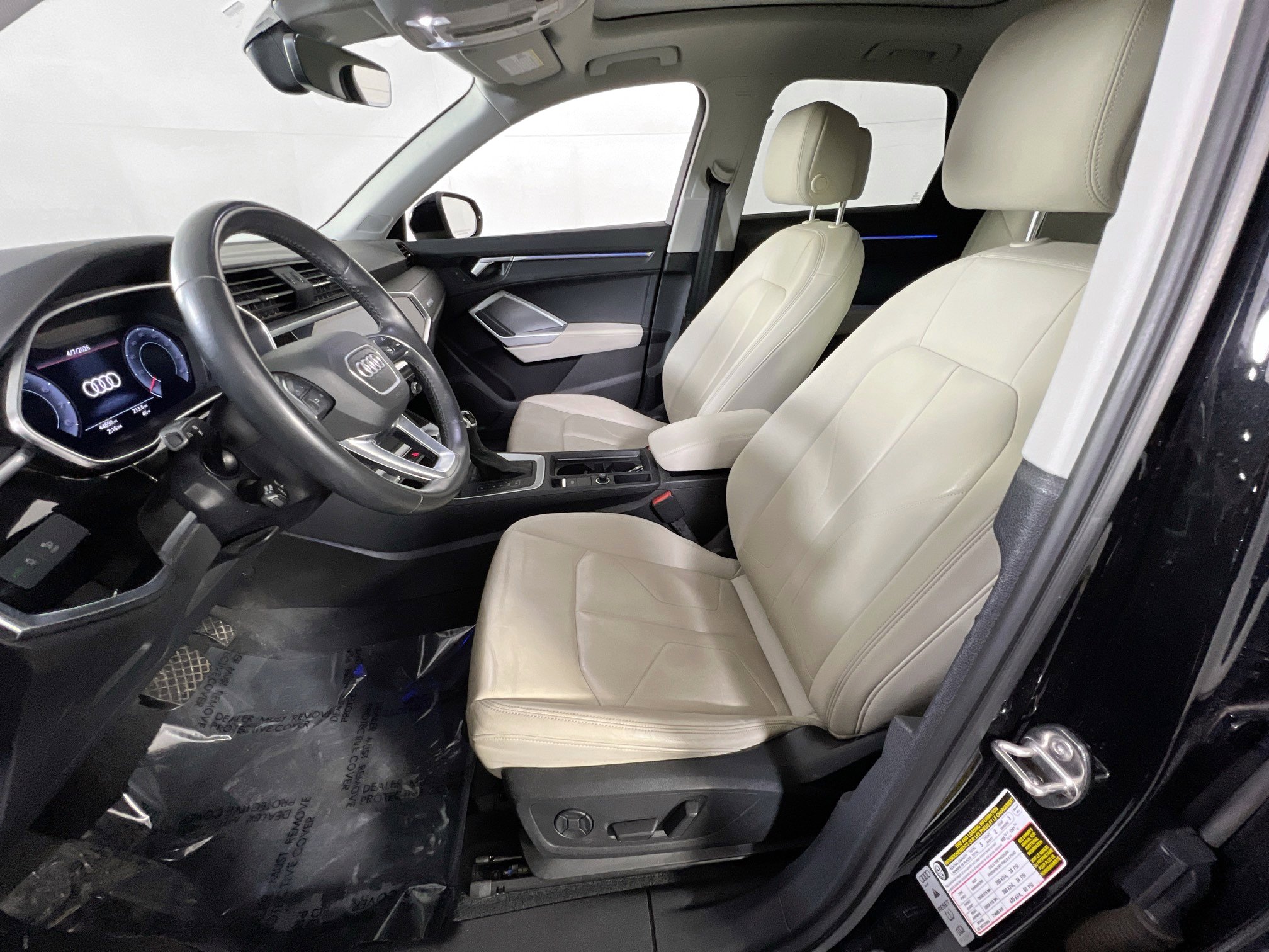 Used 2020 Audi Q3 2.0T Prestige image 22