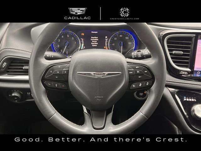 Used 2025 Chrysler Pacifica Limited FWD image 11