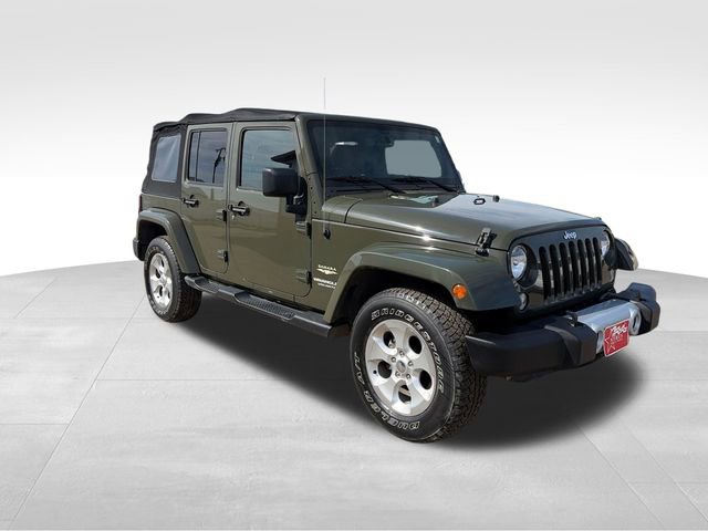 Used 2015 Jeep Wrangler Unlimited Sahara w/ Connectivity Group image 9