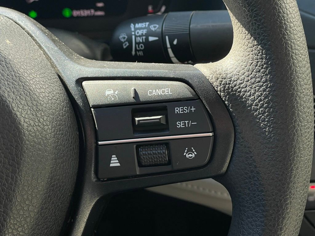 Certified 2025 Honda Accord SE image 15