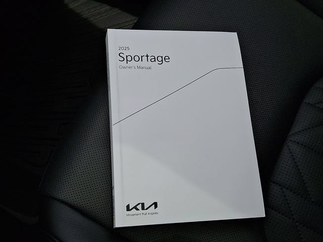 Certified 2025 Kia Sportage X-Pro AWD/4WD image 26