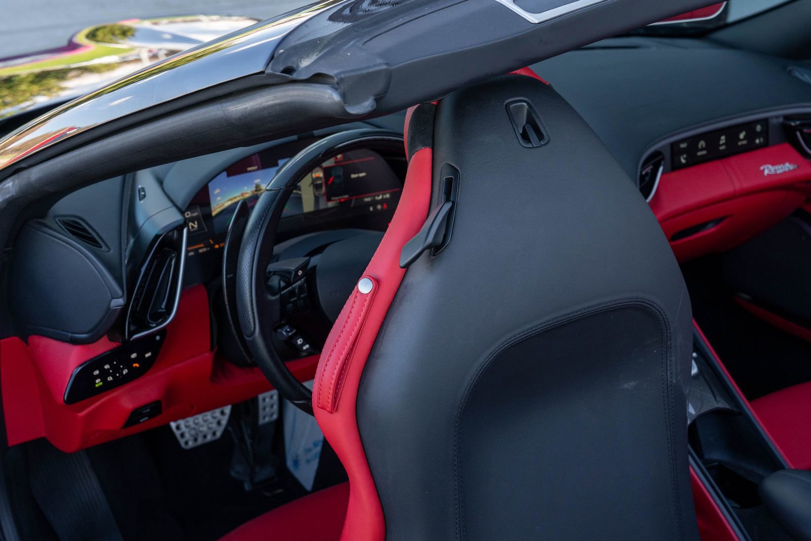 Certified 2024 Ferrari Roma Spider image 47