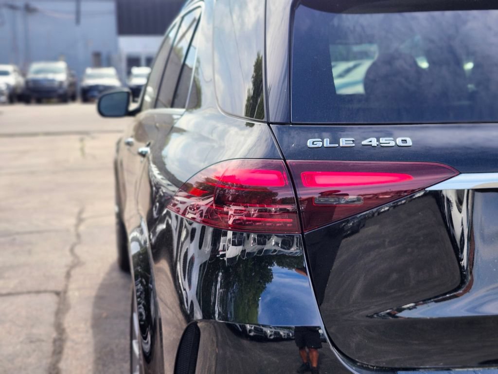 New 2026 Mercedes-Benz GLE 450 4MATIC image 9