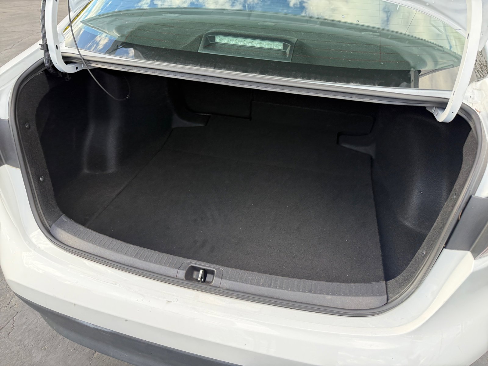 Used 2024 Toyota Corolla LE image 20