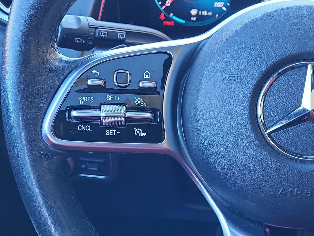 Certified 2022 Mercedes-Benz GLB 250 4MATIC image 26