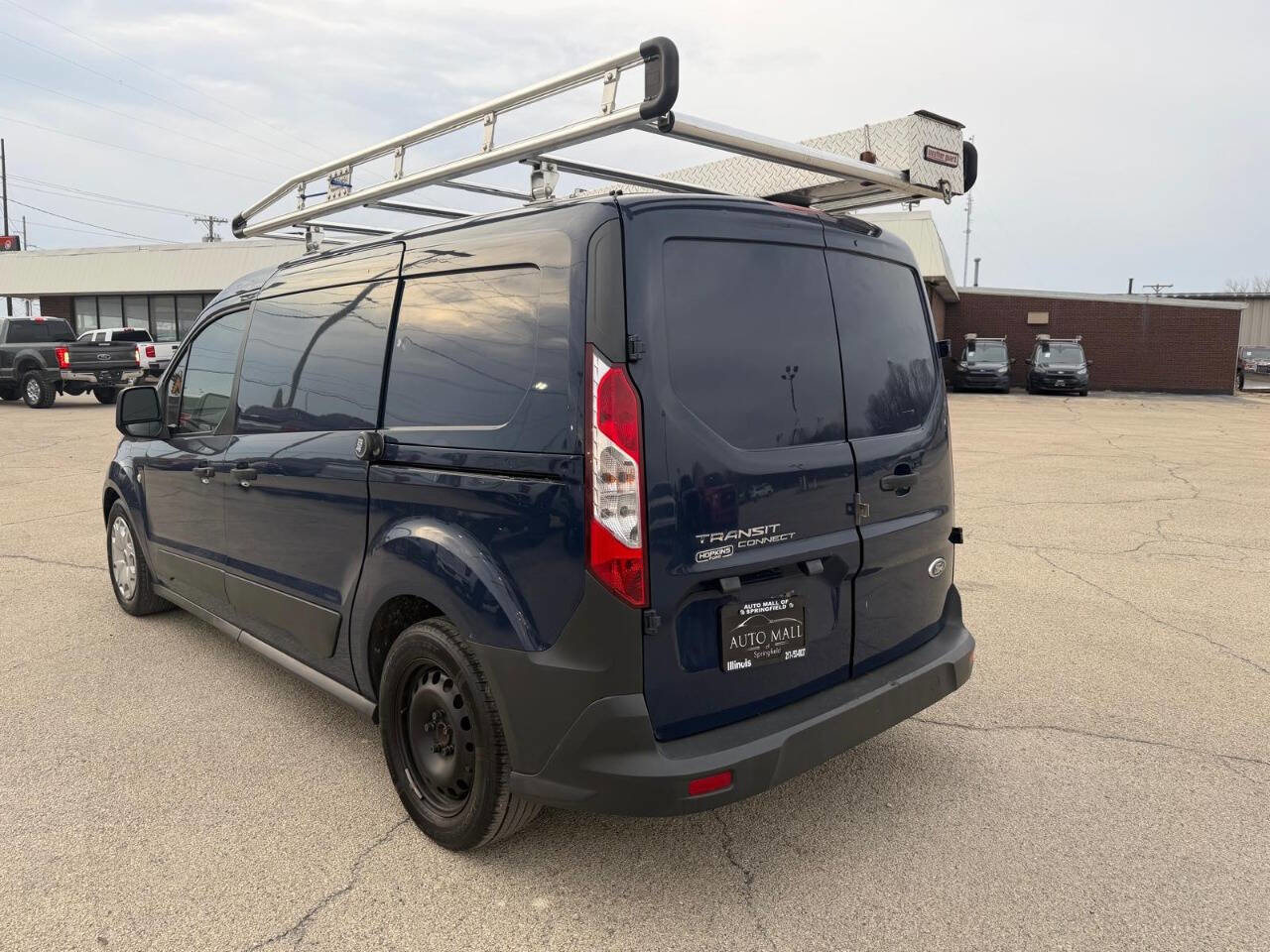 Used 2015 Ford Transit Connect XL image 4