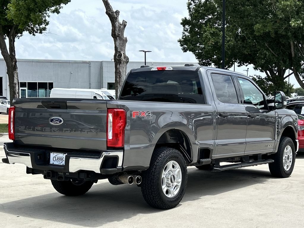 Used 2025 Ford F250 XLT w/ FX4 Off-Road Package AWD/4WD image 4