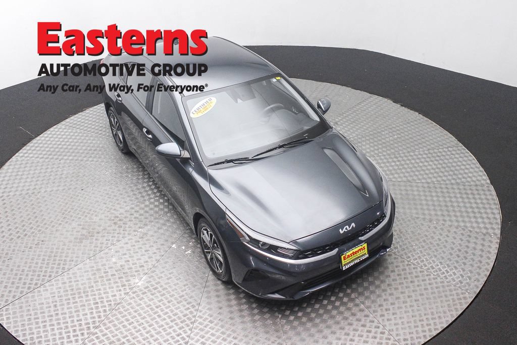 Used 2024 Kia Forte LXS FWD image 5