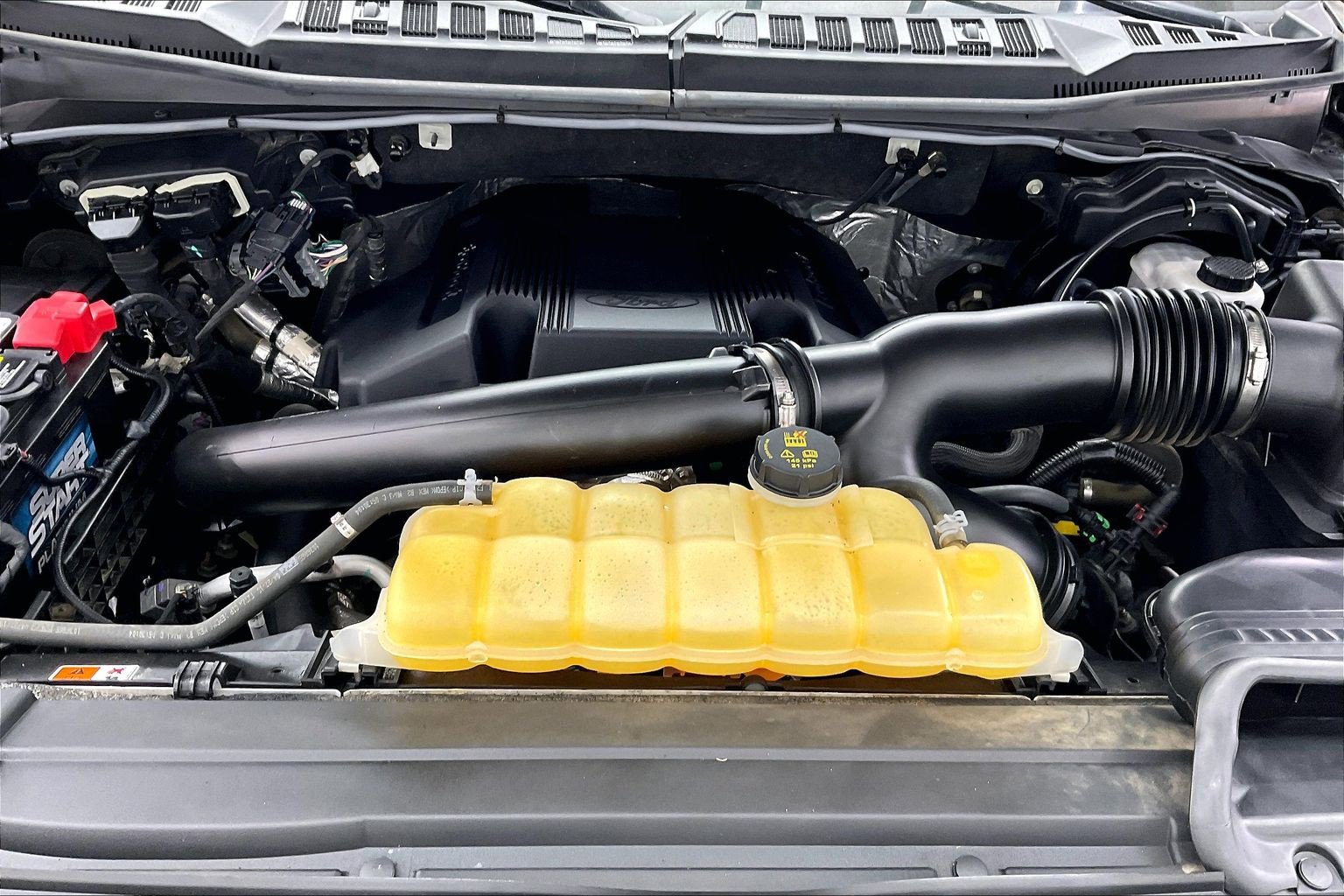 Used 2018 Ford F150 XLT AWD/4WD image 9