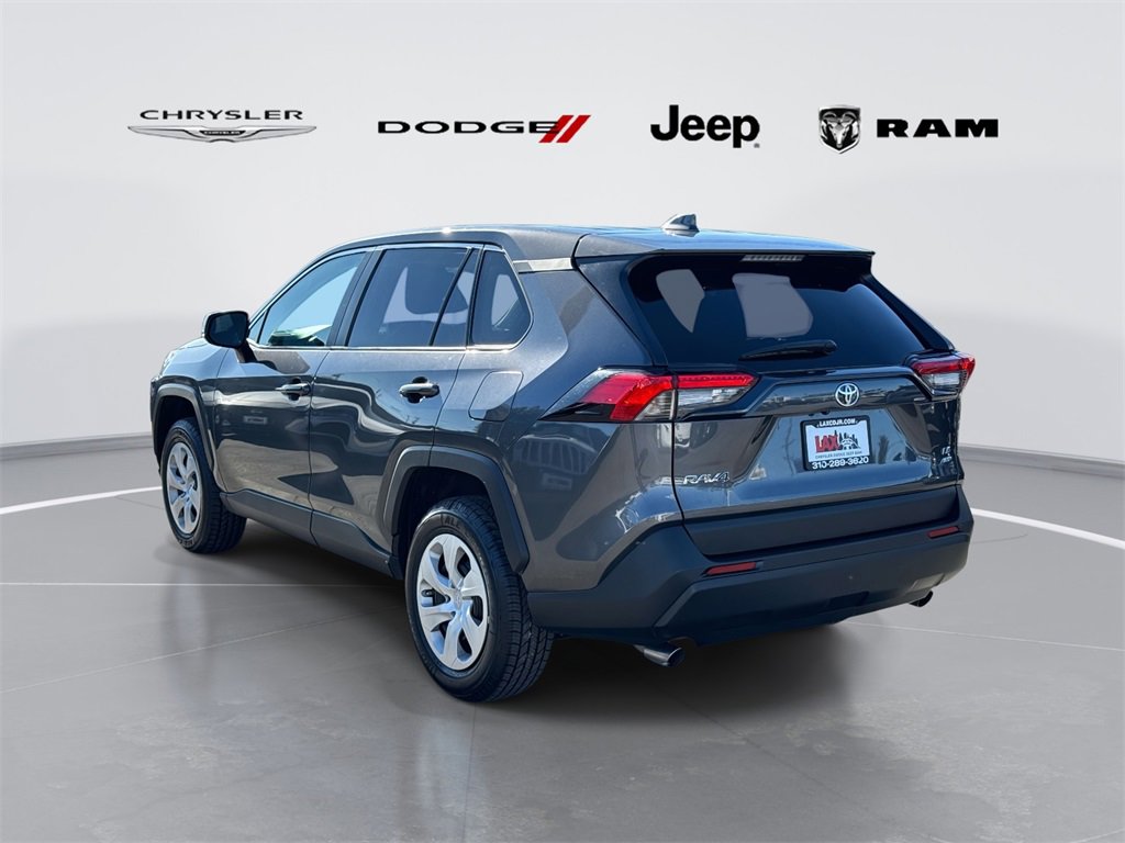 Used 2024 Toyota RAV4 LE image 4