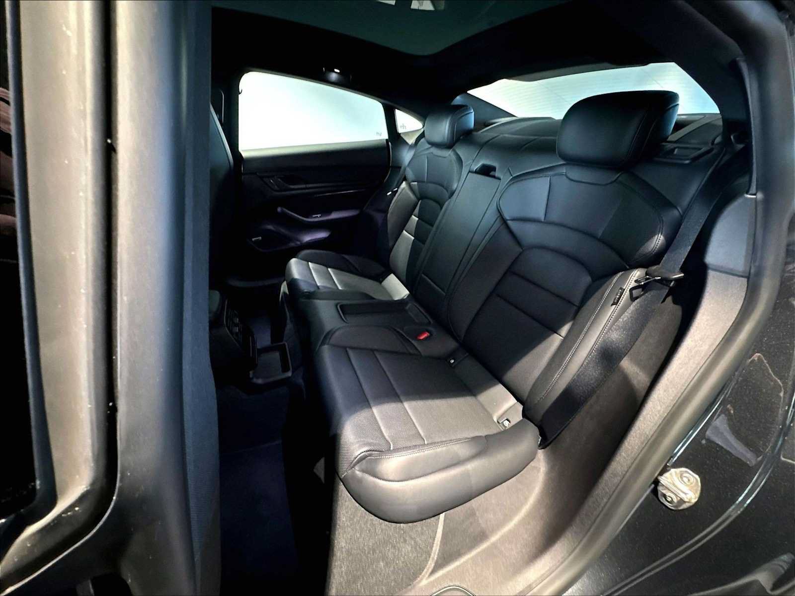 Used 2024 Porsche Taycan RWD image 32
