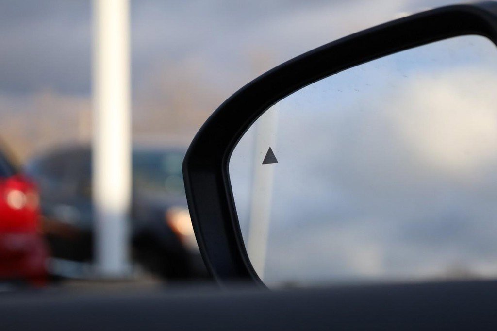 New 2026 Nissan Kicks S image 20