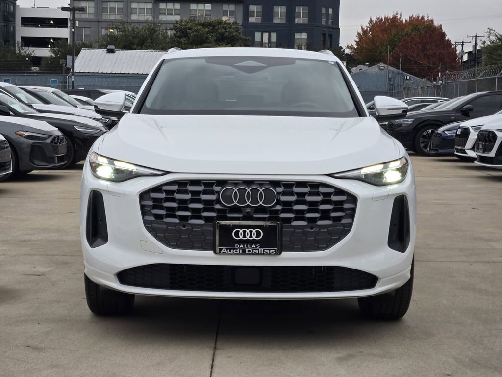 New 2025 Audi Q5 Premium image 3