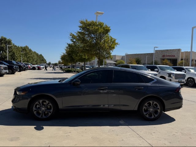 Used 2024 Honda Accord EX-L image 8