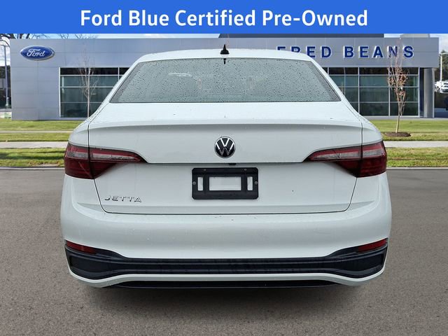 Used 2022 Volkswagen Jetta S image 7