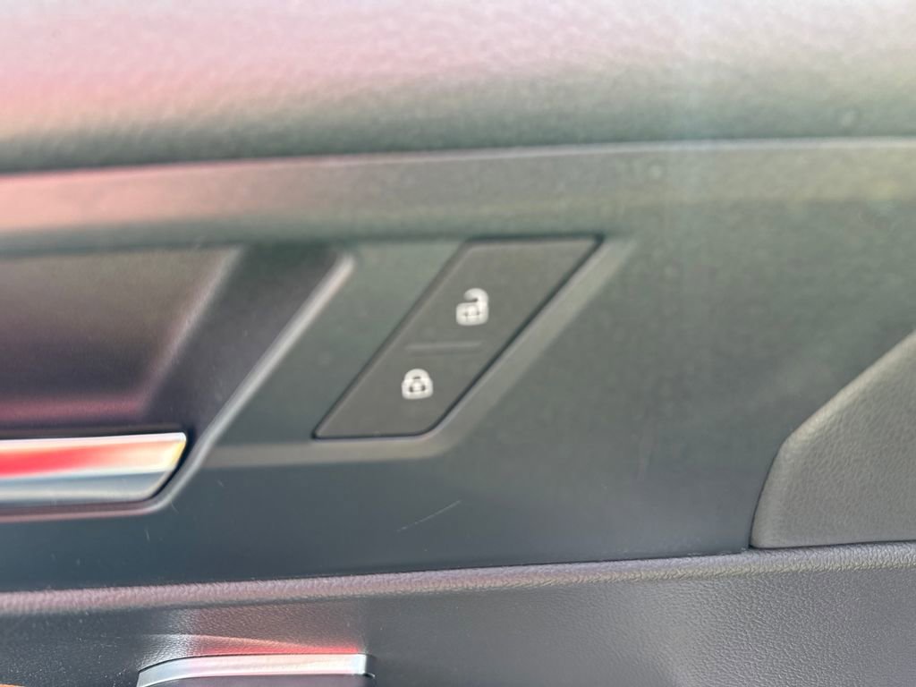 Used 2019 Volkswagen Jetta SEL image 12