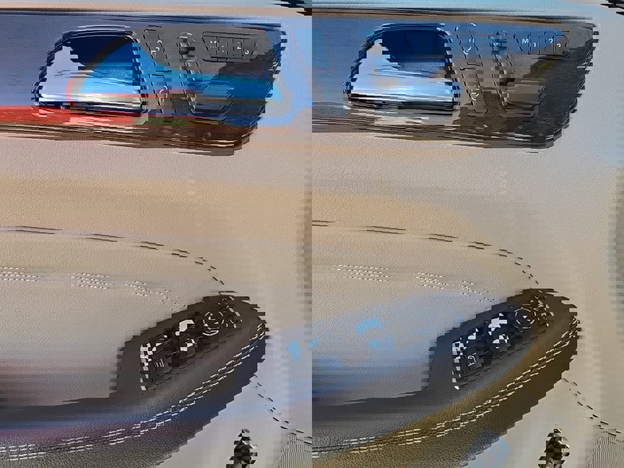 Used 2015 Mercedes-Benz ML 350 4MATIC image 12