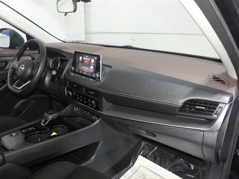 Used 2023 Nissan Rogue S FWD image 24