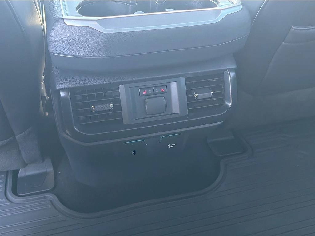 Used 2024 Ford F150 Raptor image 19
