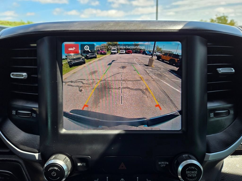 Used 2023 RAM 1500 Big Horn AWD/4WD image 24