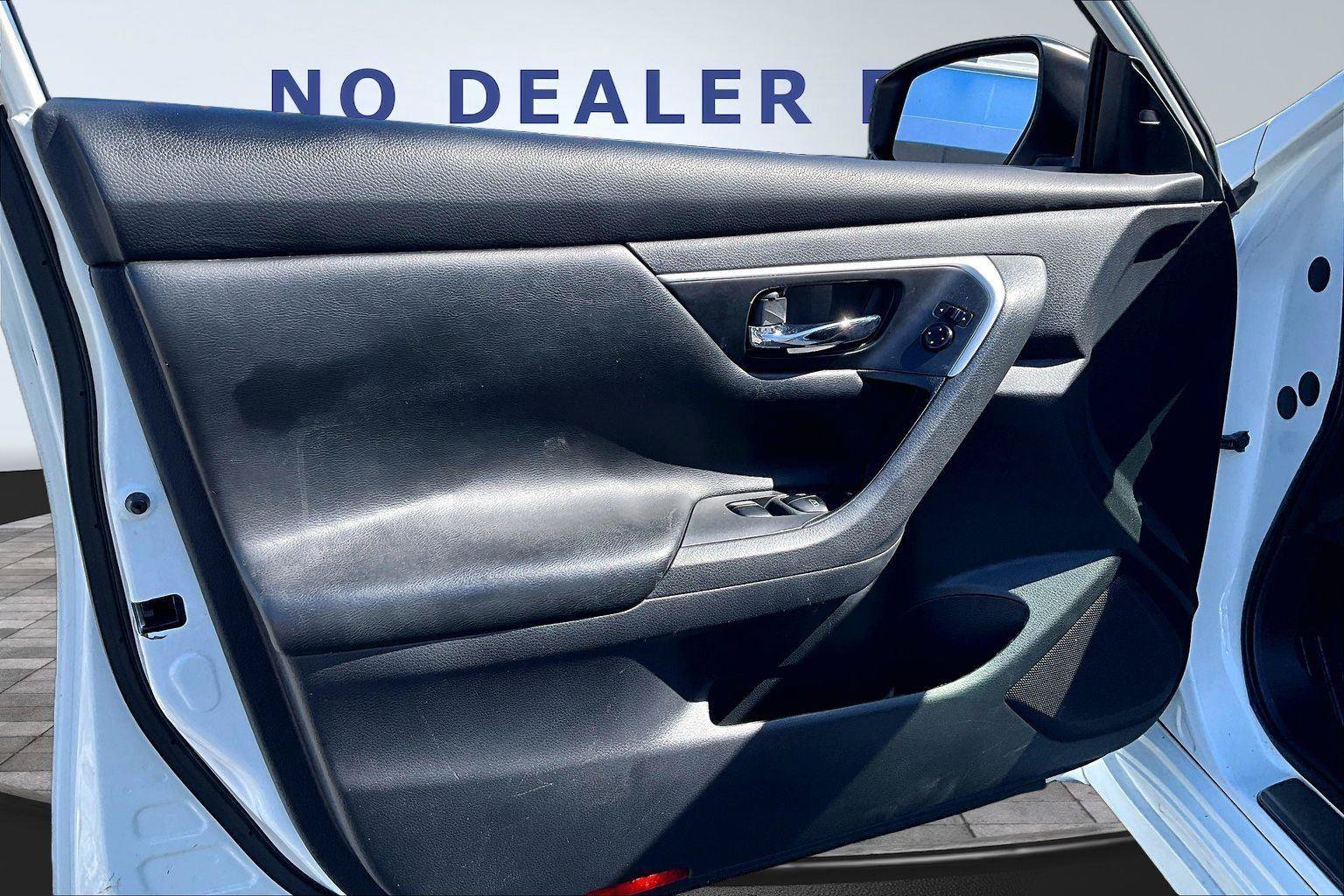 Used 2016 Nissan Altima 2.5 SV w/ Convenience Package FWD image 20