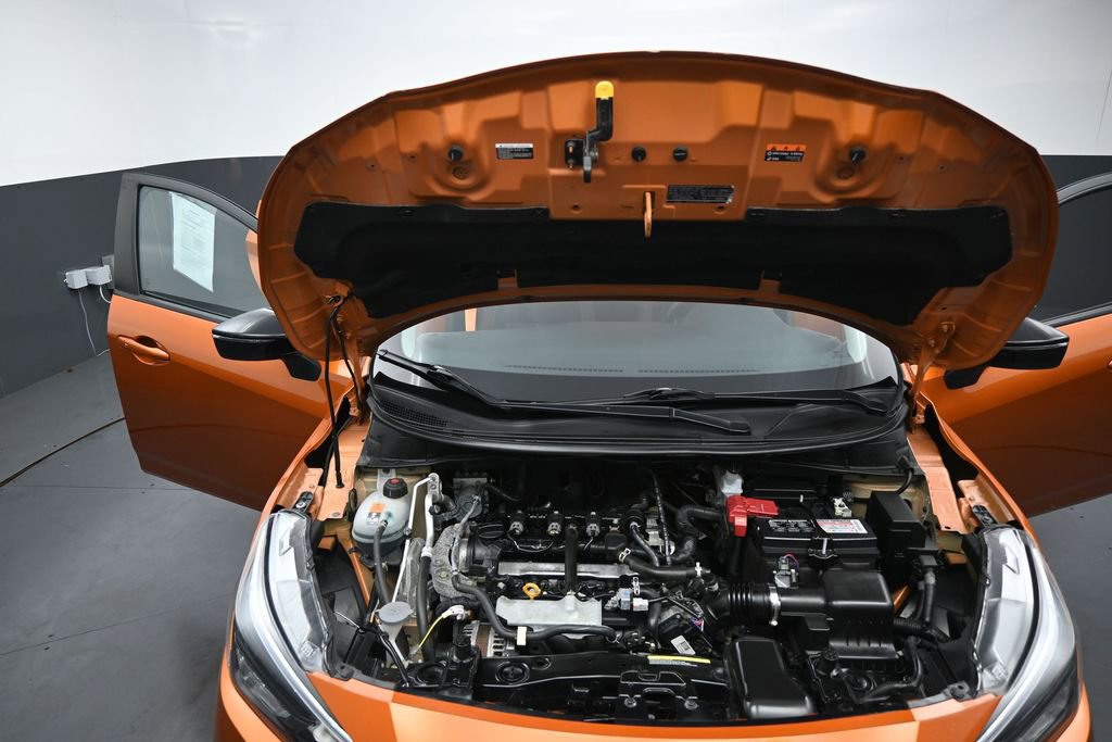 Used 2022 Nissan Versa SR w/ Convenience Package image 35