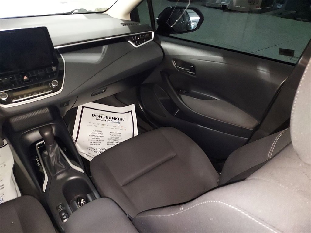 Used 2024 Toyota Corolla LE image 11