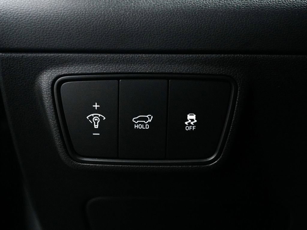 Used 2023 Hyundai Tucson Limited AWD/4WD image 18