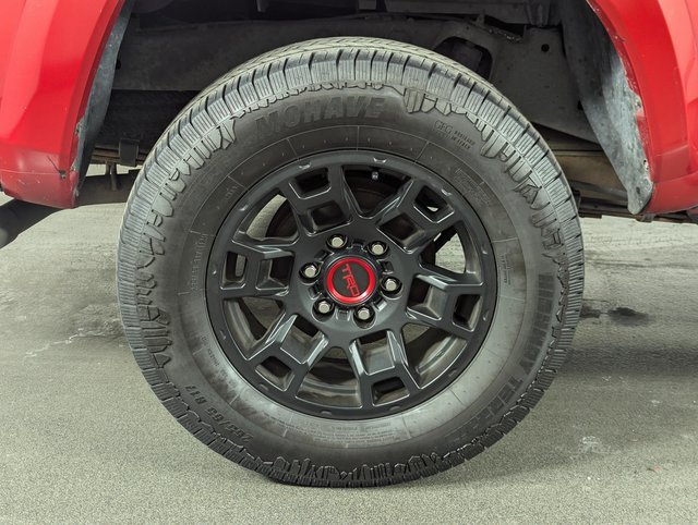 Used 2021 Toyota Tacoma TRD Sport image 14