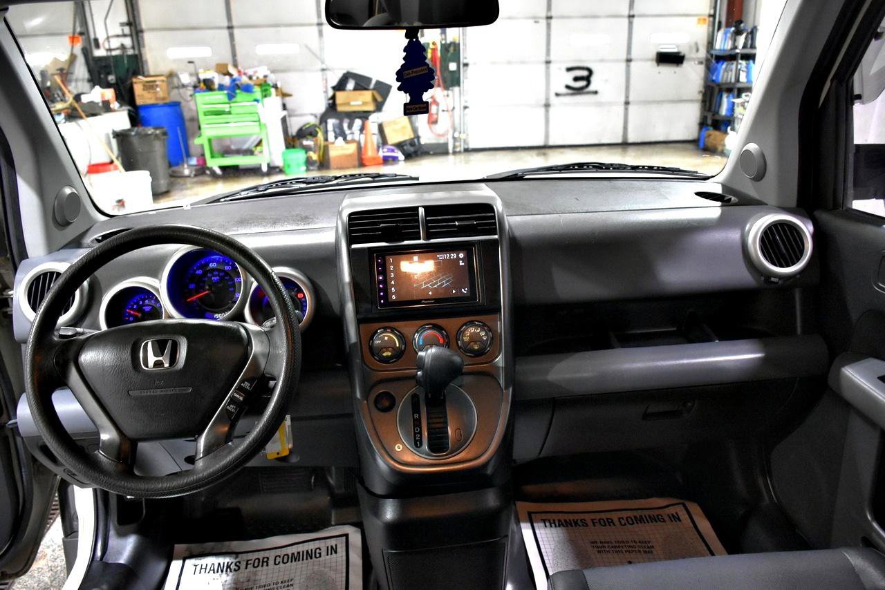 Used 2005 Honda Element EX image 31