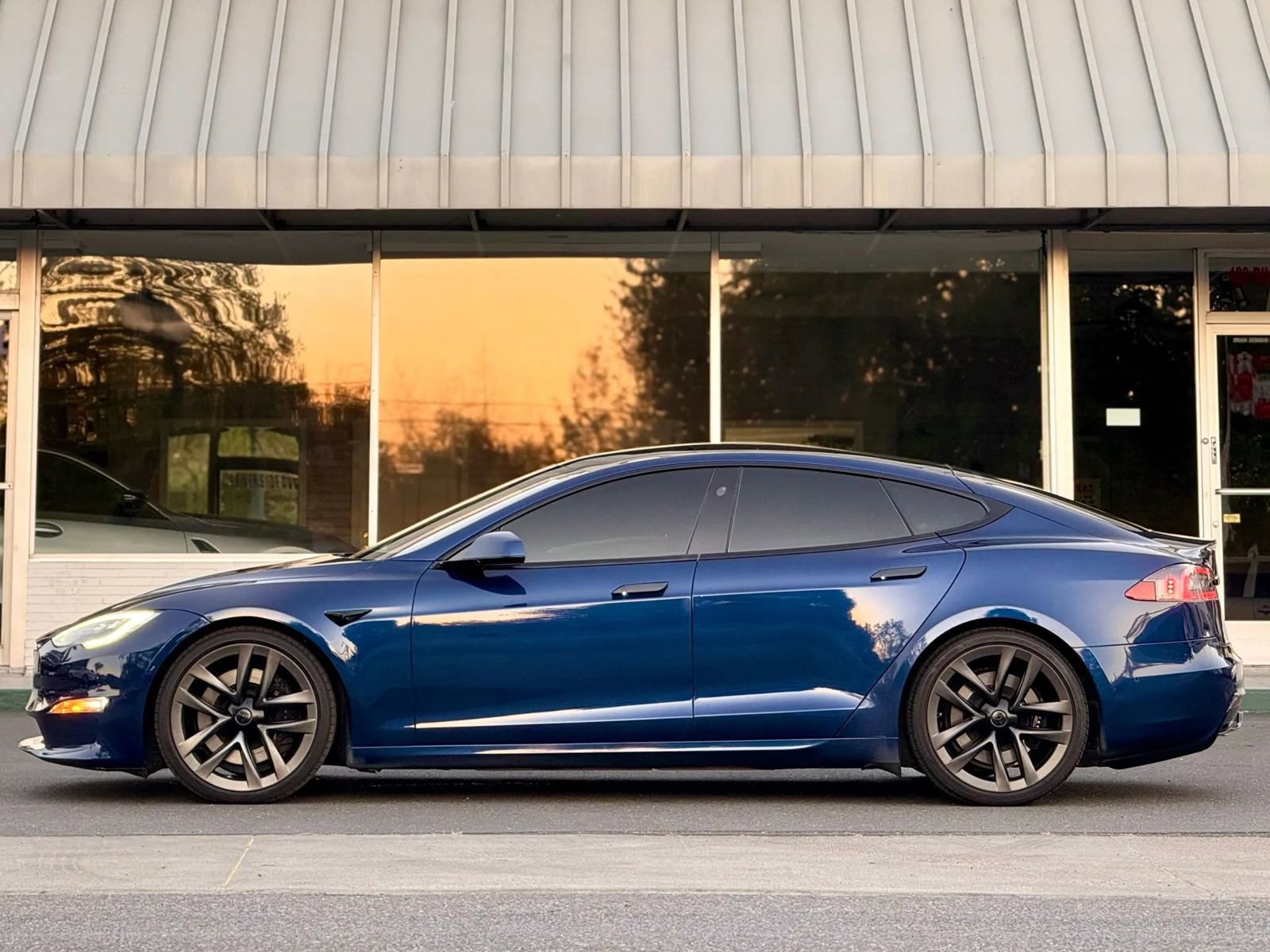 Used 2021 Tesla Model S Long Range image 6