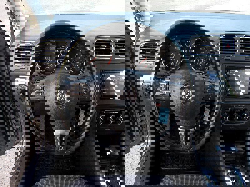 Used 2011 Volkswagen Golf TDI image 20