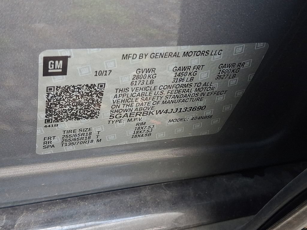 Used 2018 Buick Enclave Essence FWD image 32