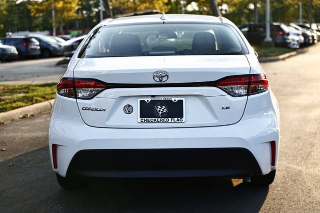 Used 2024 Toyota Corolla LE FWD image 10