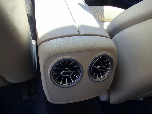 Used 2019 Mercedes-Benz E 450 Cabriolet image 17