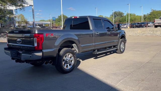 Used 2019 Ford F350 Lariat w/ Chrome Package image 8