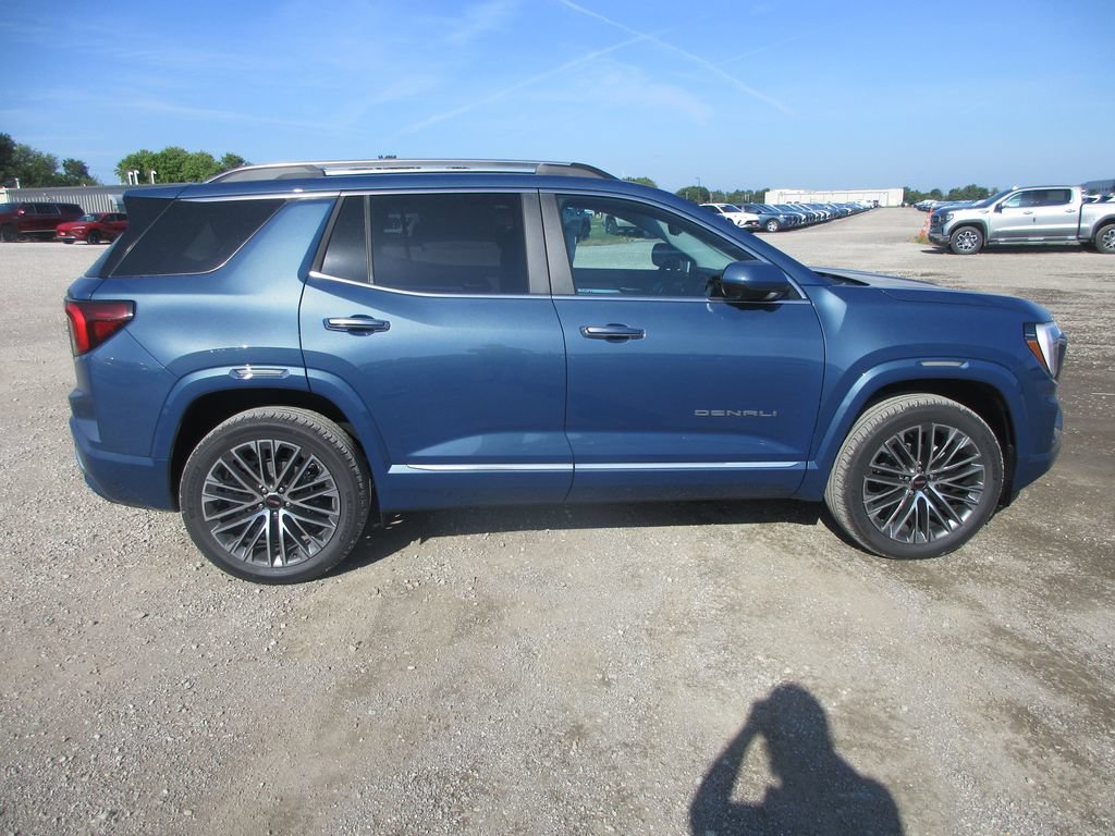 New 2026 GMC Terrain Denali AWD/4WD image 3