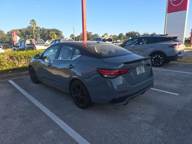 Used 2025 Nissan Sentra SR w/ Midnight Edition FWD image 3