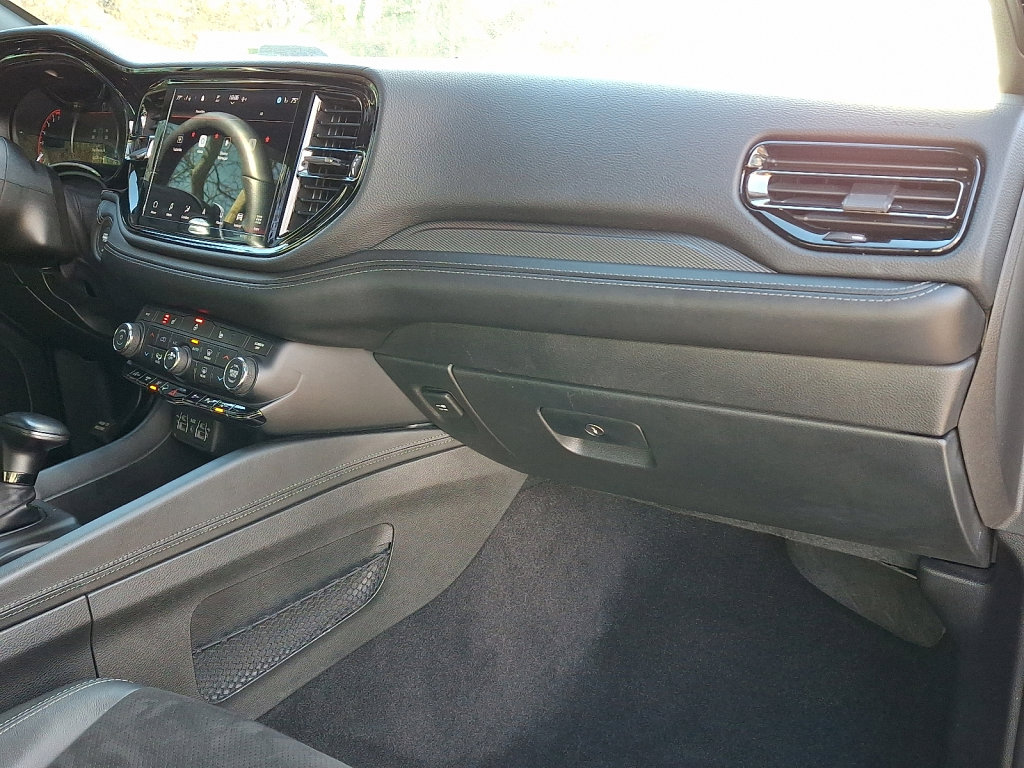 Used 2022 Dodge Durango GT image 12