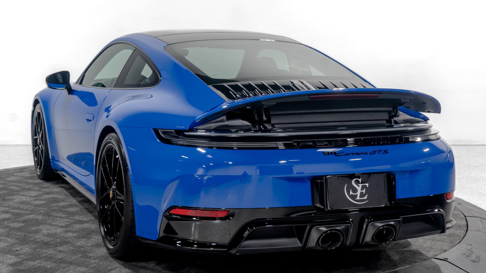 Used 2026 Porsche 911 Carrera GTS image 7