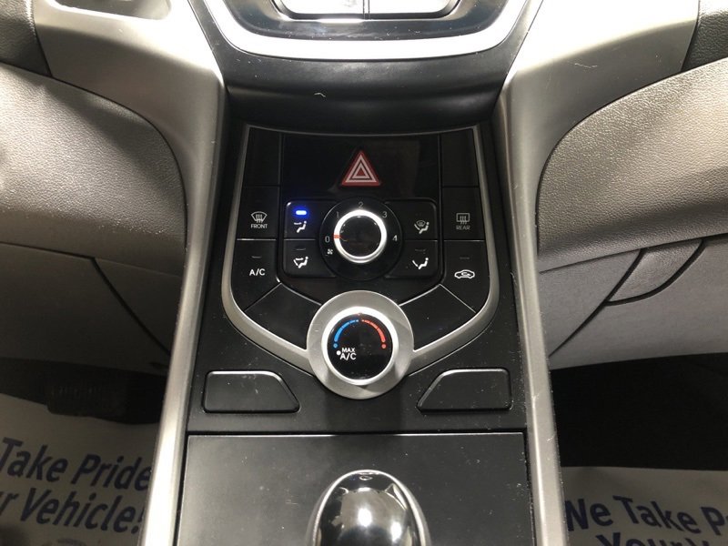 Used 2015 Hyundai Elantra SE w/ Option Group 02 image 25