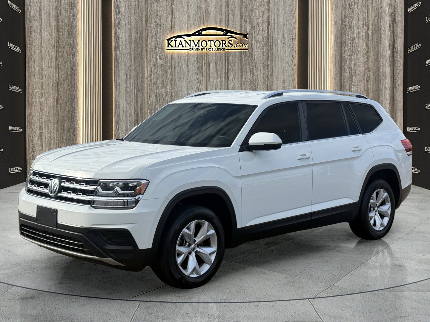 Used 2018 Volkswagen Atlas S image 3