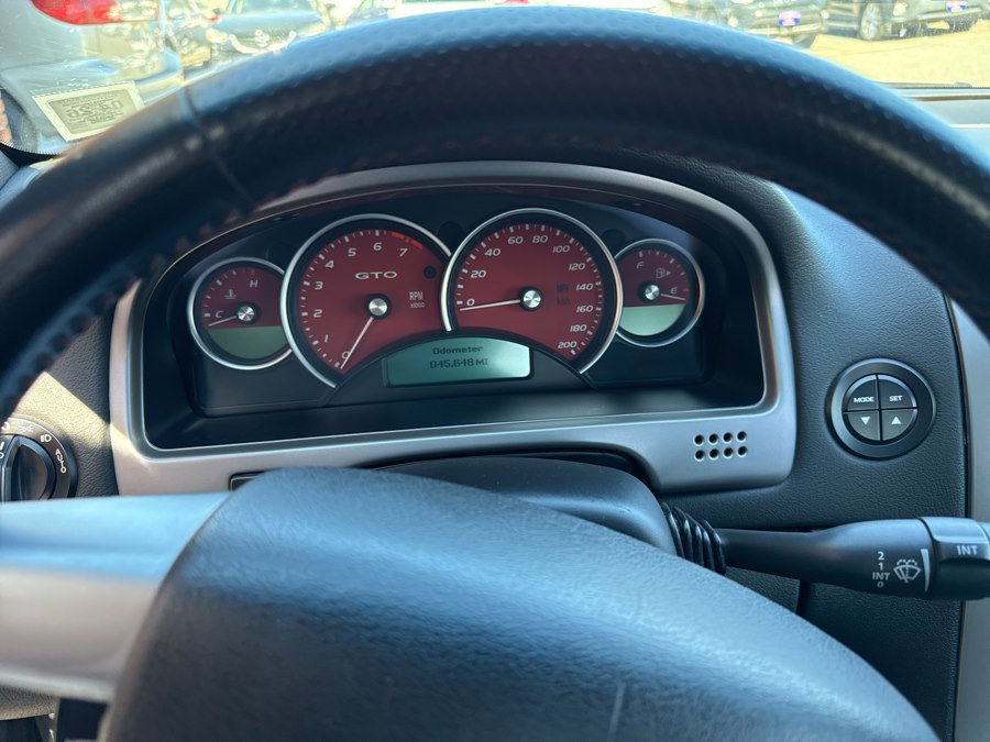 Used 2006 Pontiac GTO 2dr Cpe image 19