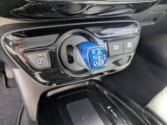 Used 2022 Toyota Prius XLE w/ Advanced Technology Package image 11