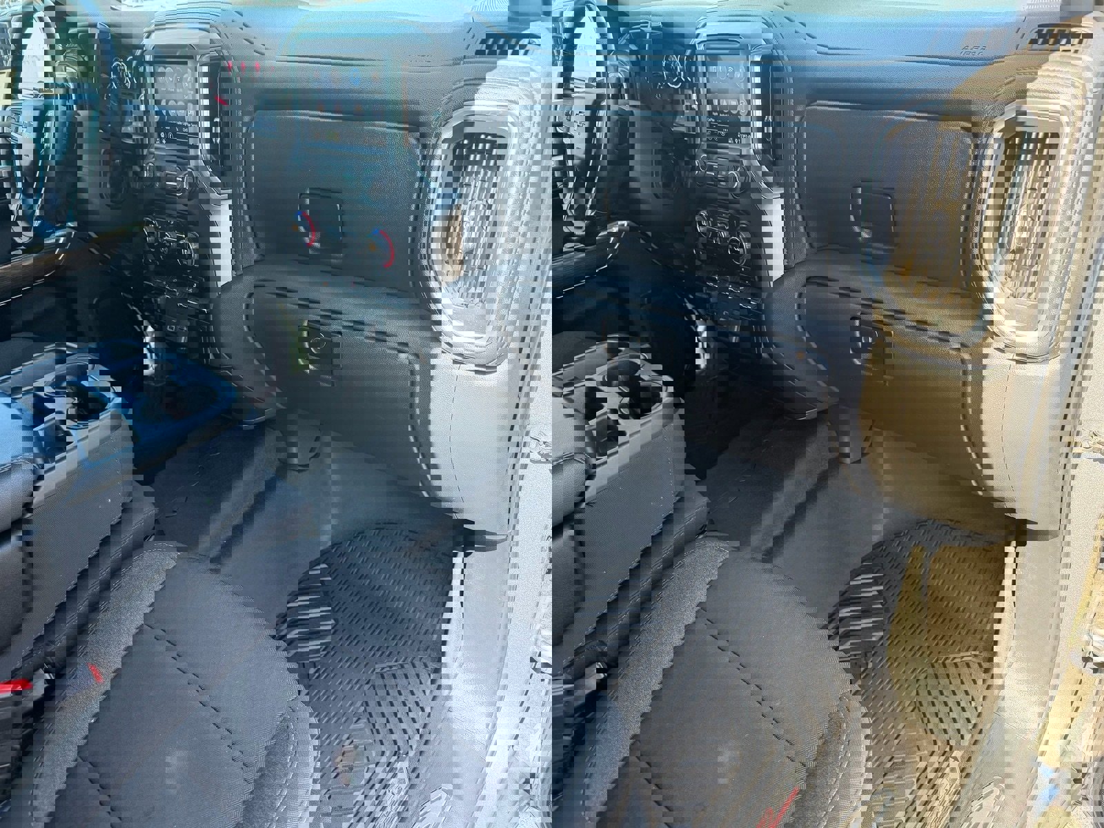 Used 2020 Chevrolet Silverado 1500 LT Trail Boss w/ Convenience Package image 13